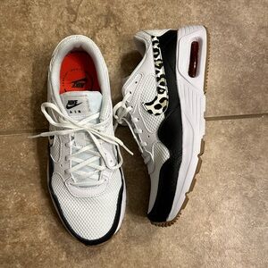 Nike Air Max SC women’s 7.5 cheetah print